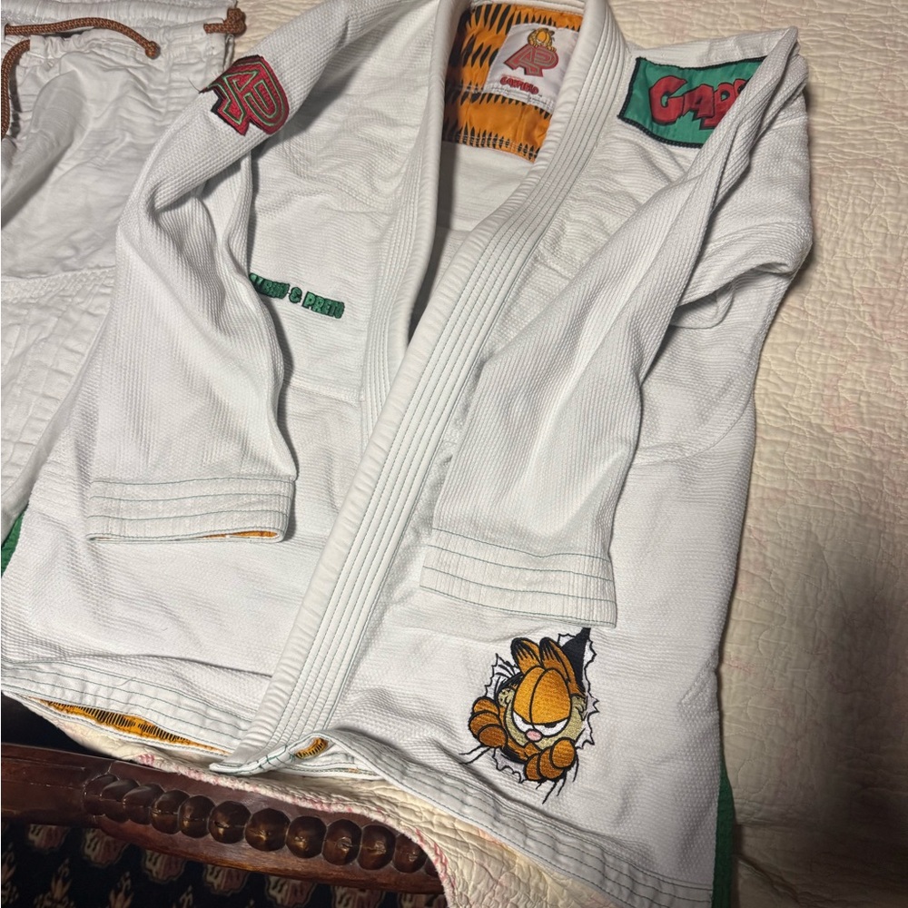 Albino preto jiujitsu Gi
